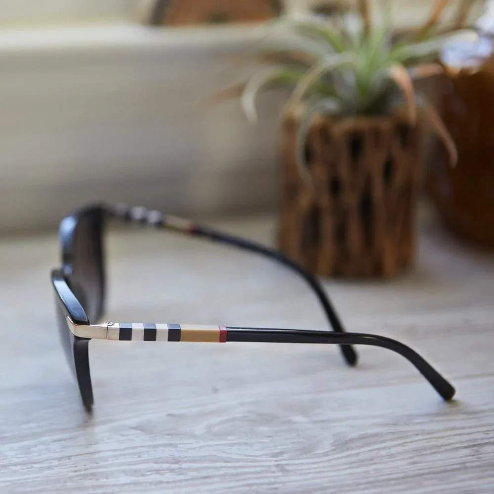 Burberry Cat Eye Sunglasses in Black | UV + Polarized Gradient Lenses - Picture 7 of 10